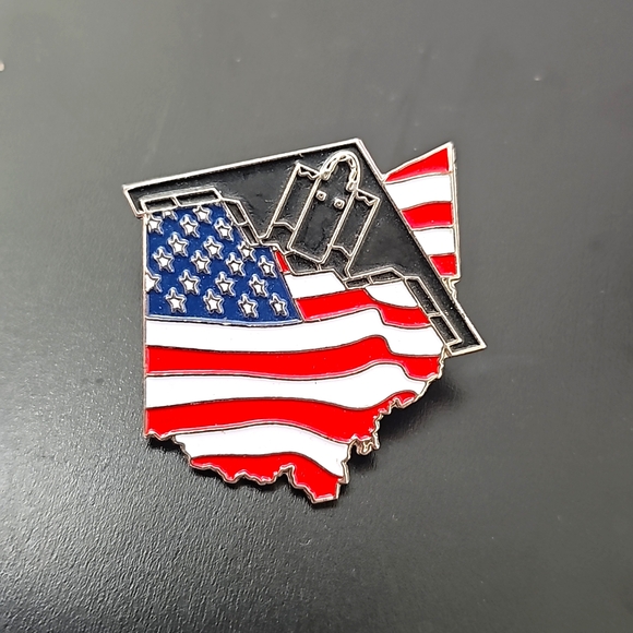 American flag, state of Ohio, B2 Bomber lapel pin - Picture 1 of 2